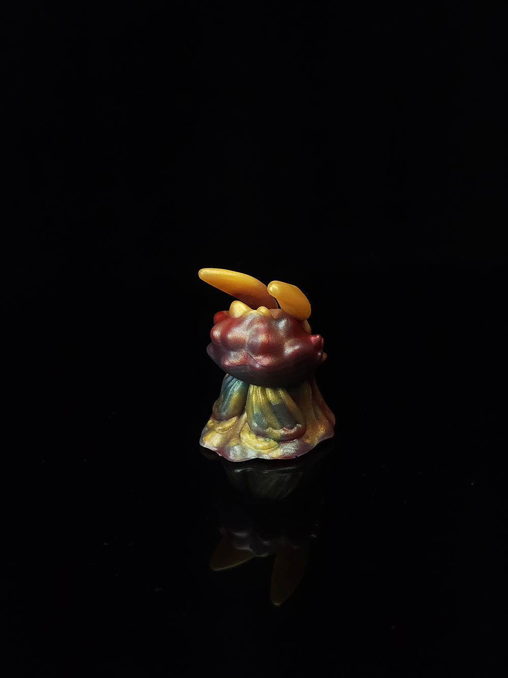 Moth Merchant Squishy, Small/S